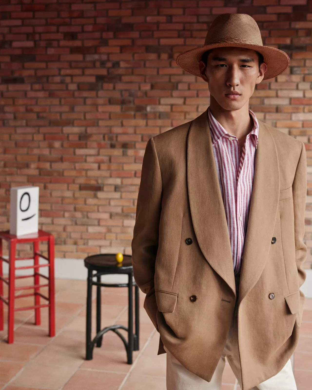 LoroPiana SS26 Erkek Koleksiyonu: Şehir ve Tatil Arasında Renk Şöleni