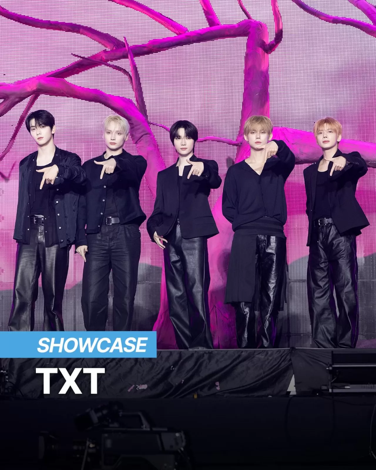 TXT 8. Mini Albümü Bugün Şovkeysle Kutladı!