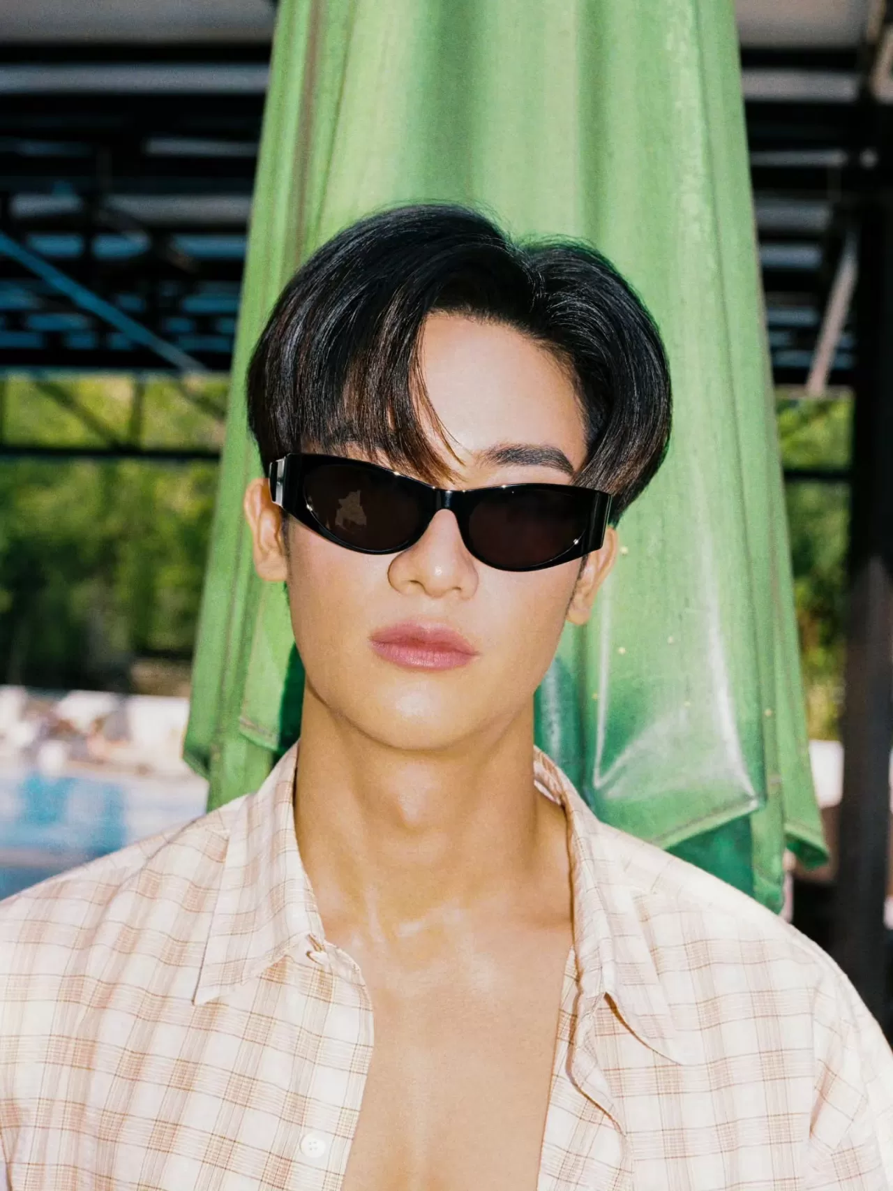 Tawan Vihokratana'dan Songkran Coşkusu: Güneşli Kutlama!