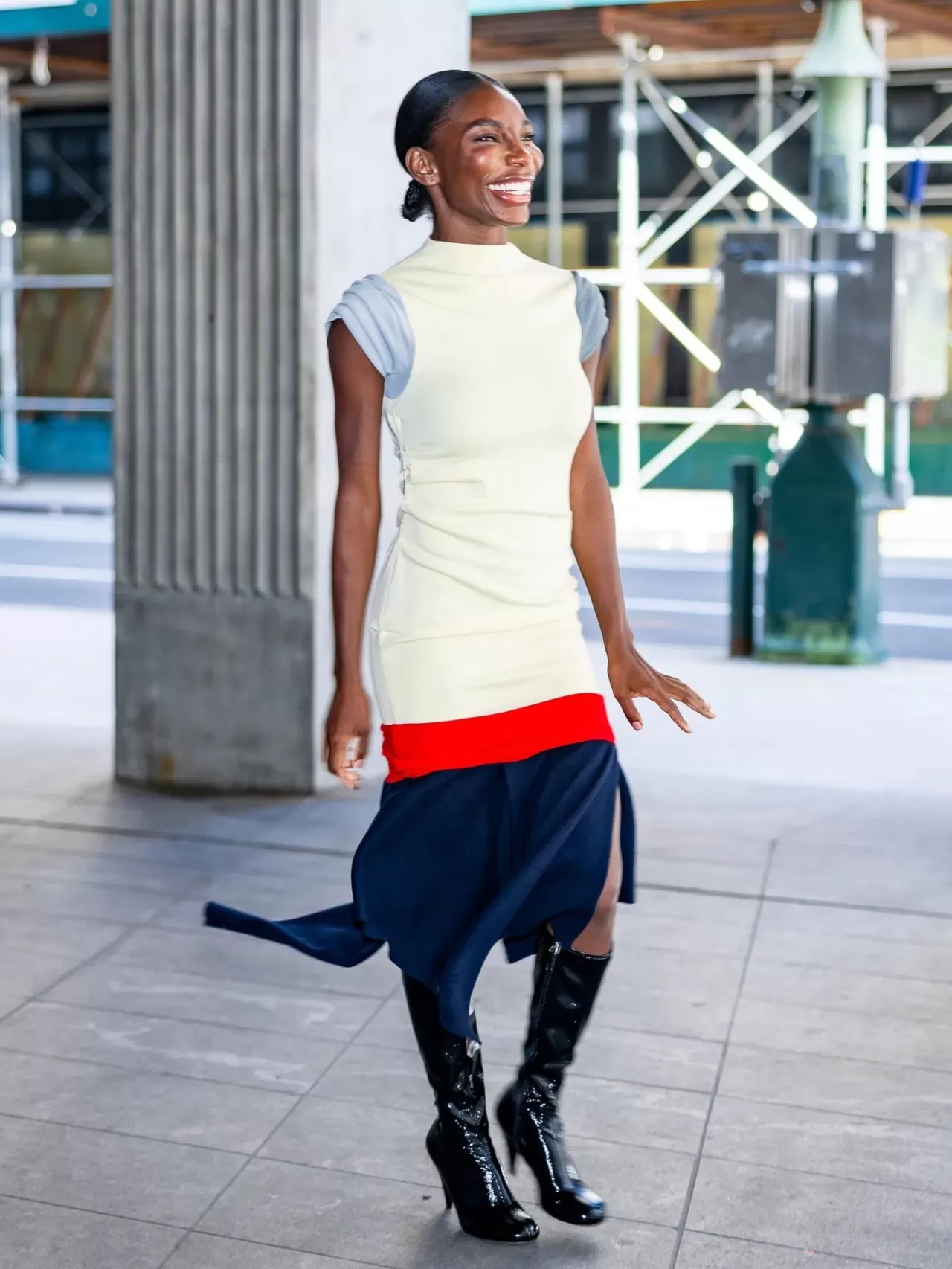 Michaela Coel, İki Filmi İçin Moda ve Sanatı Nasıl Birleştirdi?