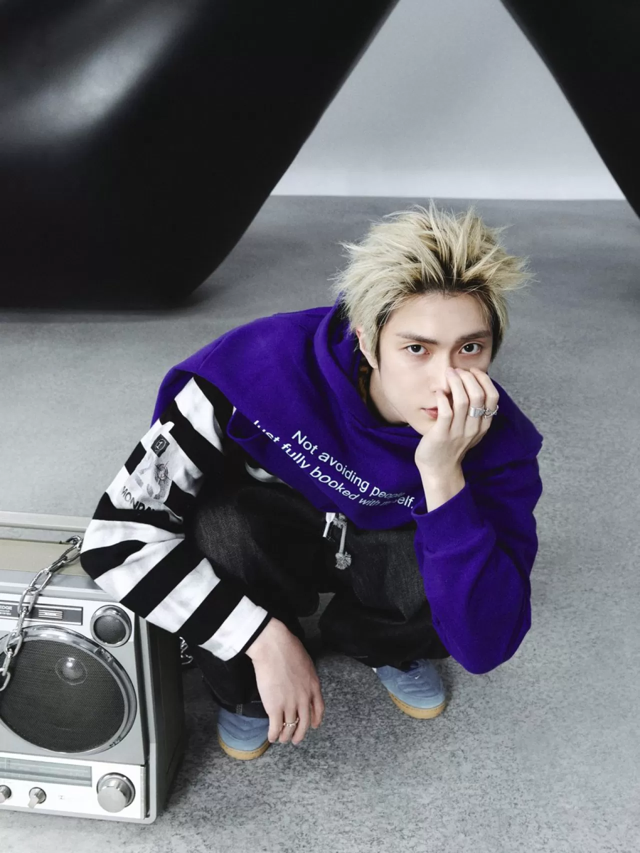 XngHan Xoul'un 'Glow' Konsept Fotoğrafları Kore Chart'ta Yayınlandı