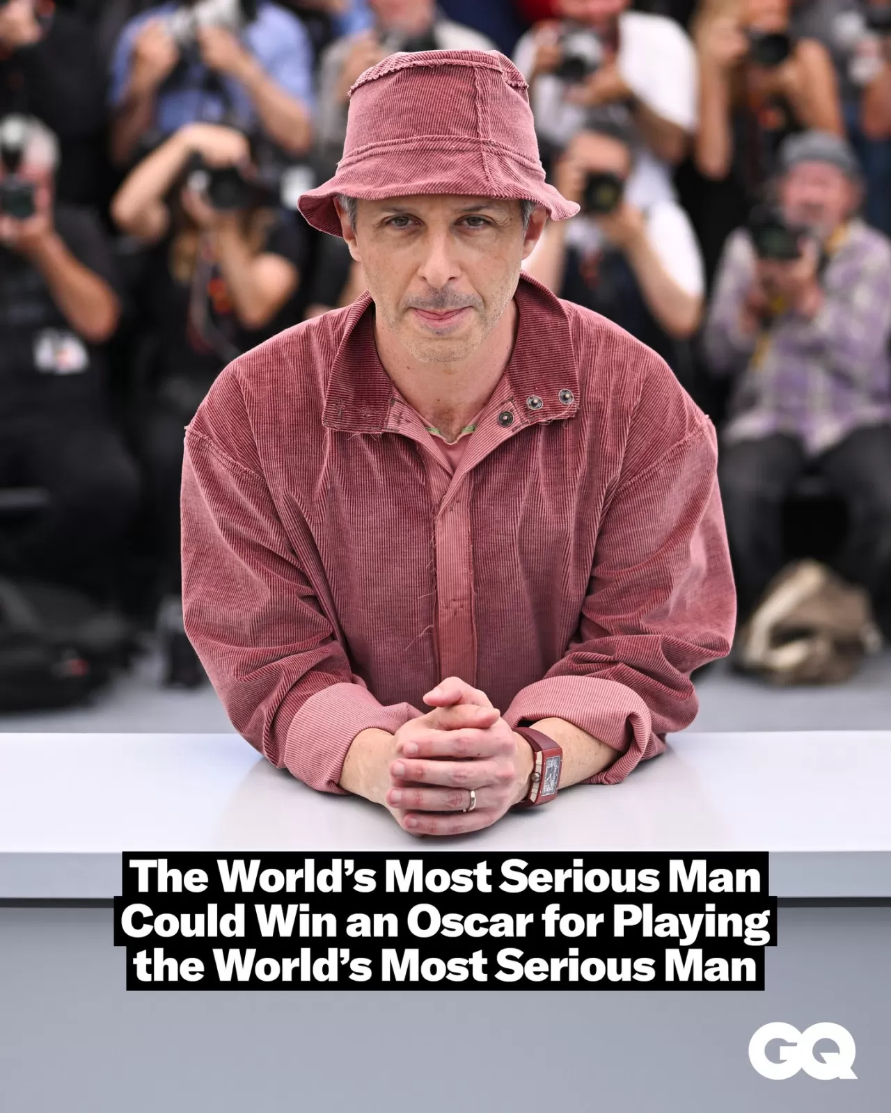 Jeremy Strong'un Mark Zuckerberg Portresi Ödül Sezonunda Fırtına Estirebilir