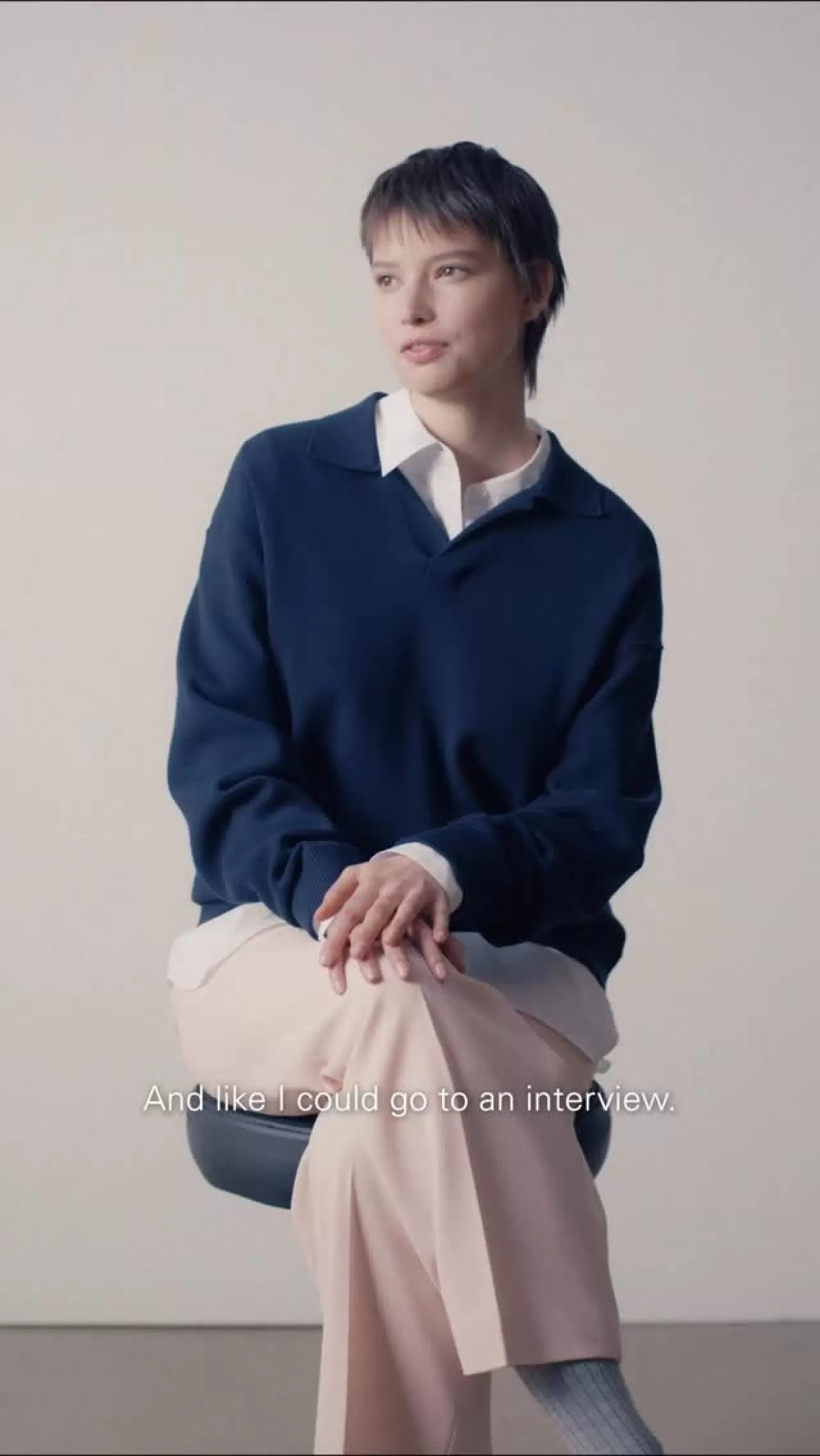 Gündüz Moda, Gece Müzik: Aja'nın Çok Yönlü Stil Arayışı