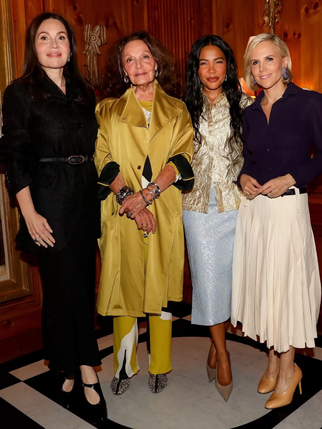 Tory Burch, Emma Grede'nin