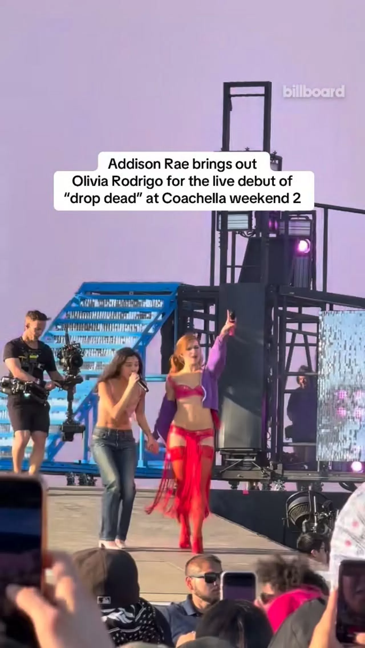 Addison Rae ve Olivia Rodrigo Coachella'da Sürpriz Düet Yaptı