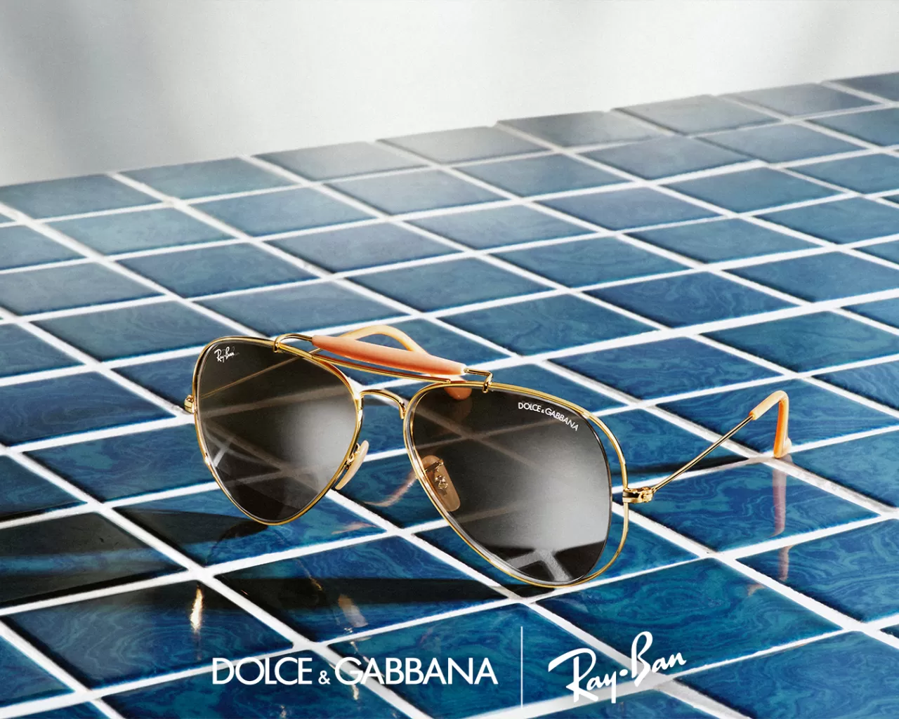 Dolce & Gabbana ve Ray-Ban'den İkonik İş Birliği: The Outdoorsman II Gözlük Koleksiyonu