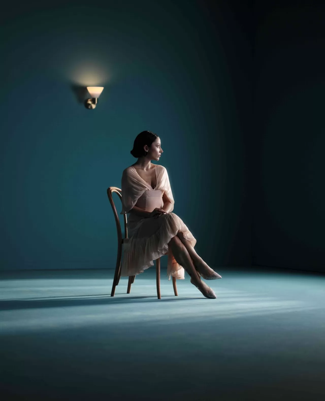 Zeynep Bastık'tan Yeni Single: Misafir Yayında