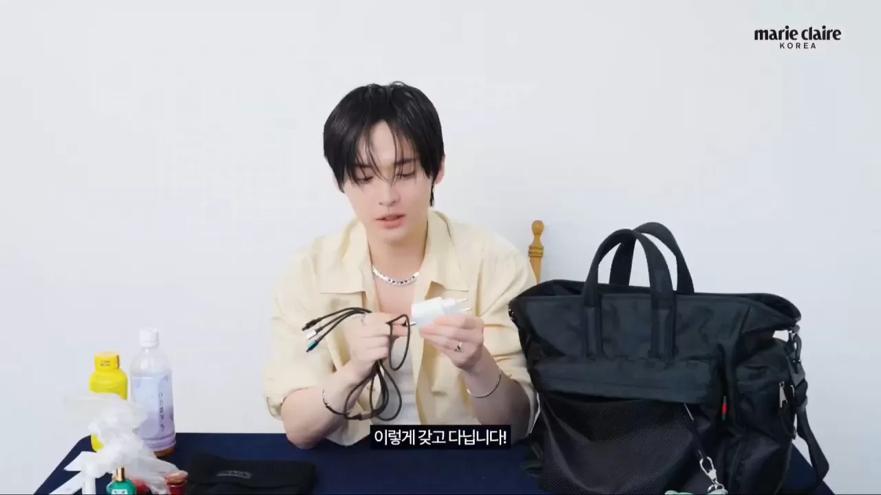 Lee Know'tan Samimi İtiraf: "İdol Hayatı Özel Değil, Herkes Aynı Şekilde Yaşıyor"