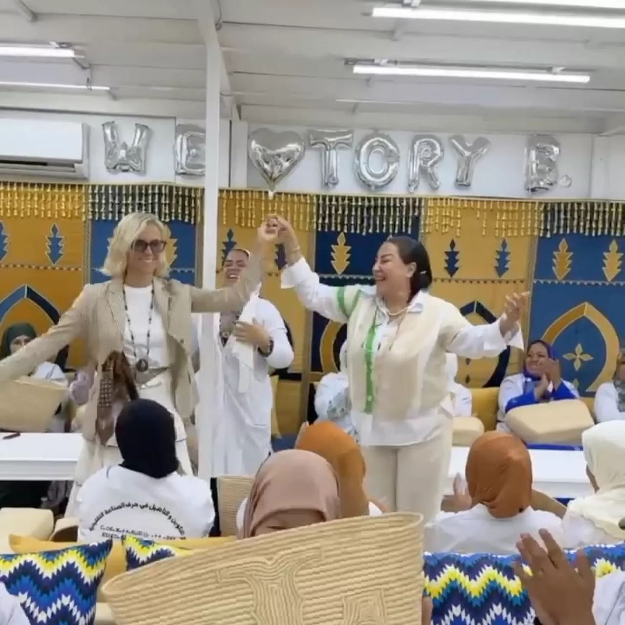 Tory Burch Fas Kadın Dokumacılarla İşbirliği Yaptı