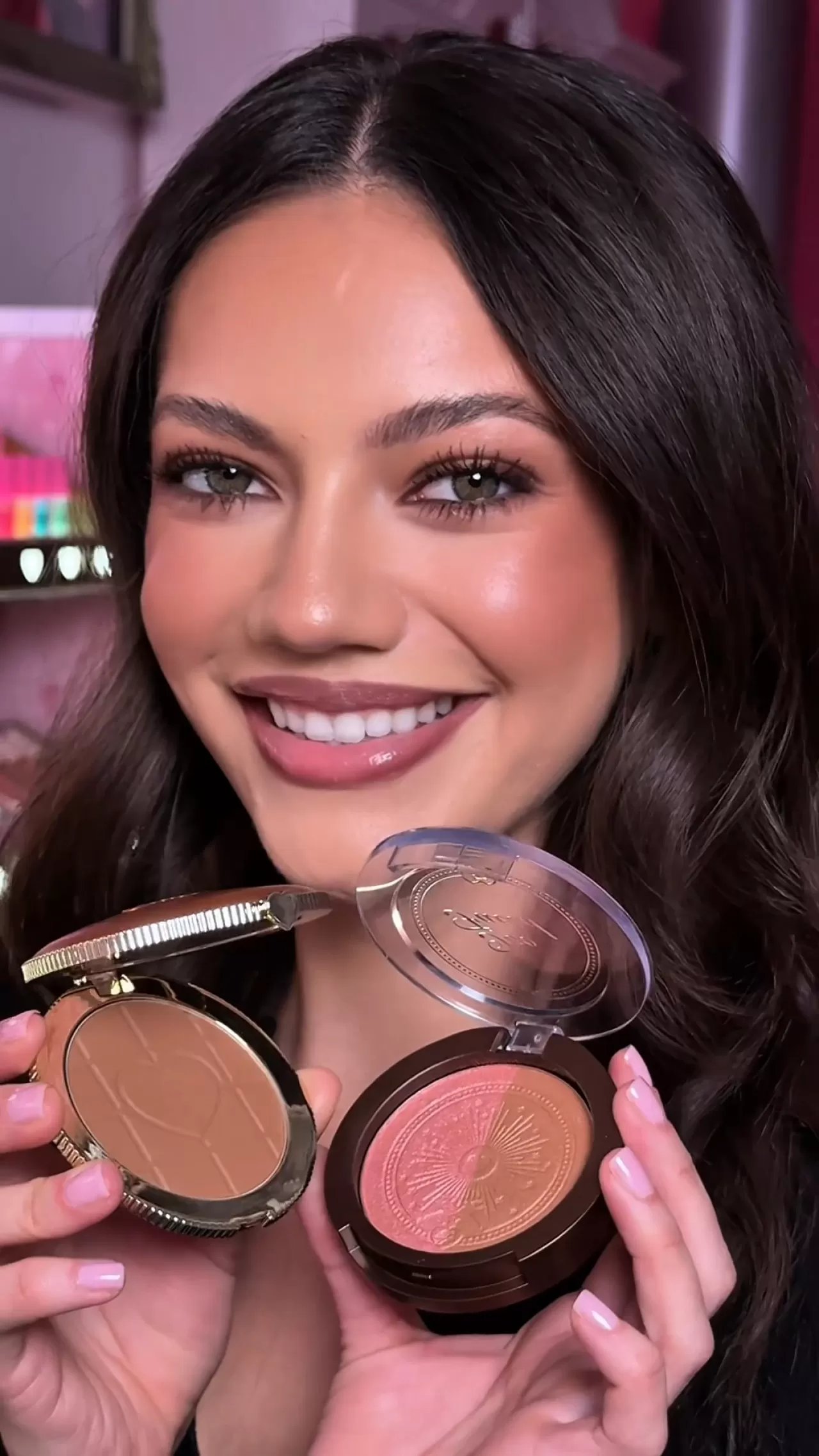 Too Faced'in Bronzlaştırıcıları Daniel'in Fırçasında Can Buldu