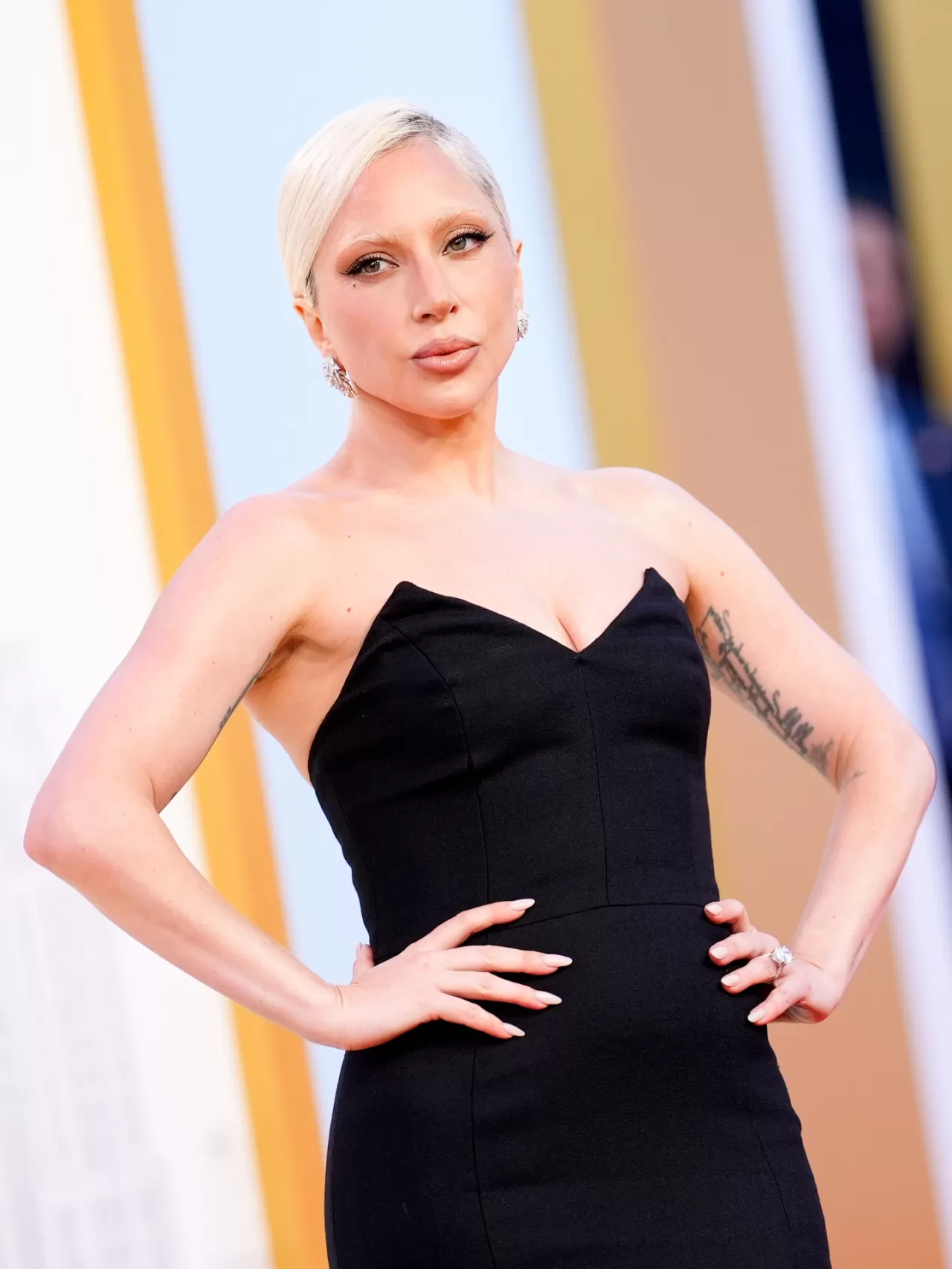 Lady Gaga, The Devil Wears Prada 2 NYC Prömiyerinde İkili Adaylık Başarısıyla Öne Çıktı