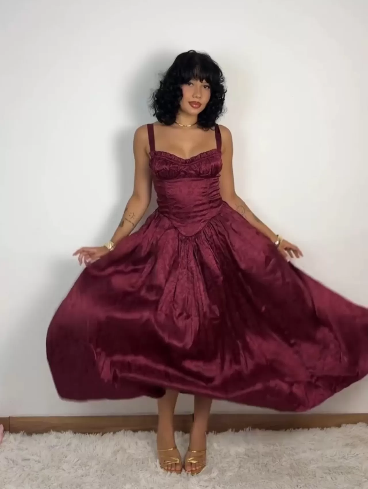 Radiana Dress ile SHEIN'de Yeni Bir Tarz Akımı Başlıyor