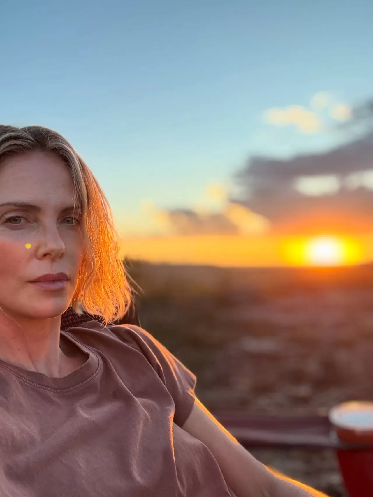APEX: Charlize Theron Netflix'te 24 Nisan'da Sahne Alıyor