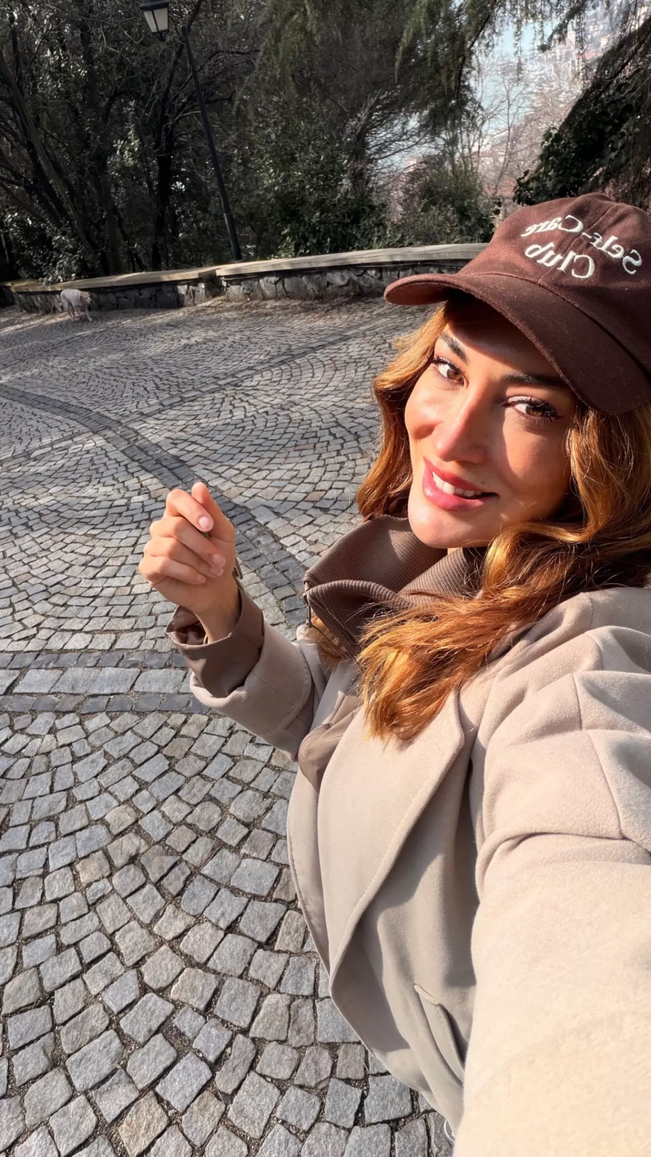 Merve Oflaz Dermaroller Rutinini Açıkladı: Cilt Sırları