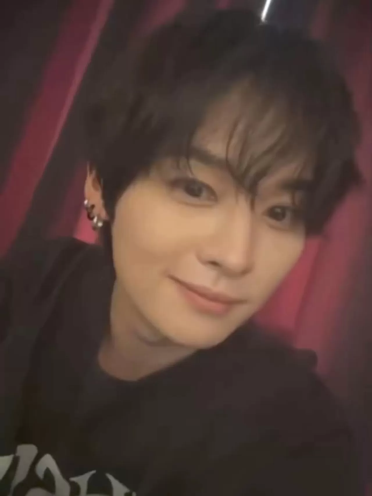 Lee Know FANS'ta Canlı Yayın Açtı: Kedi Fotoğrafları Beğeni Topladı