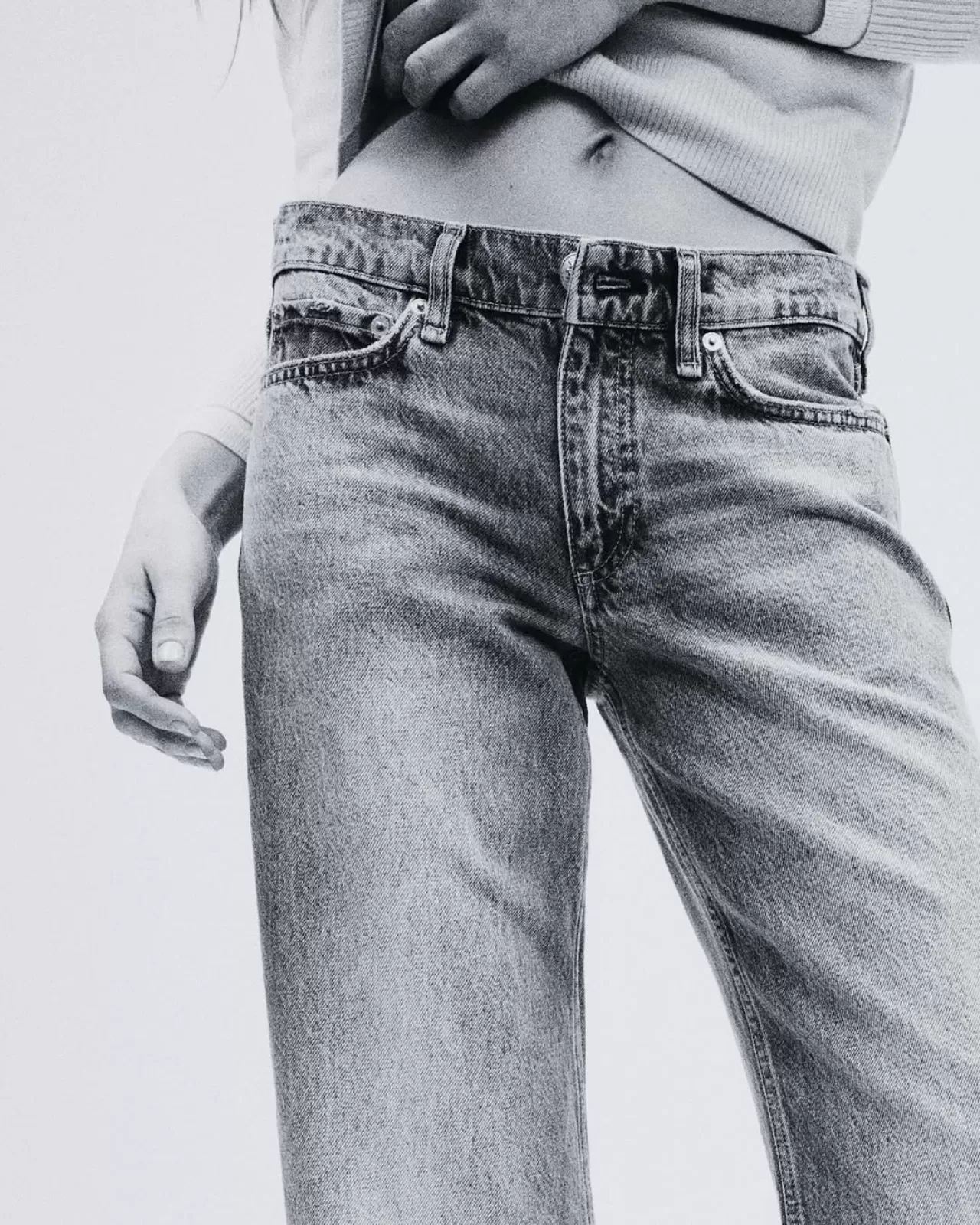 rag & bone, Saige Jean'i The Cam Olarak Yeniden Adlandırdı