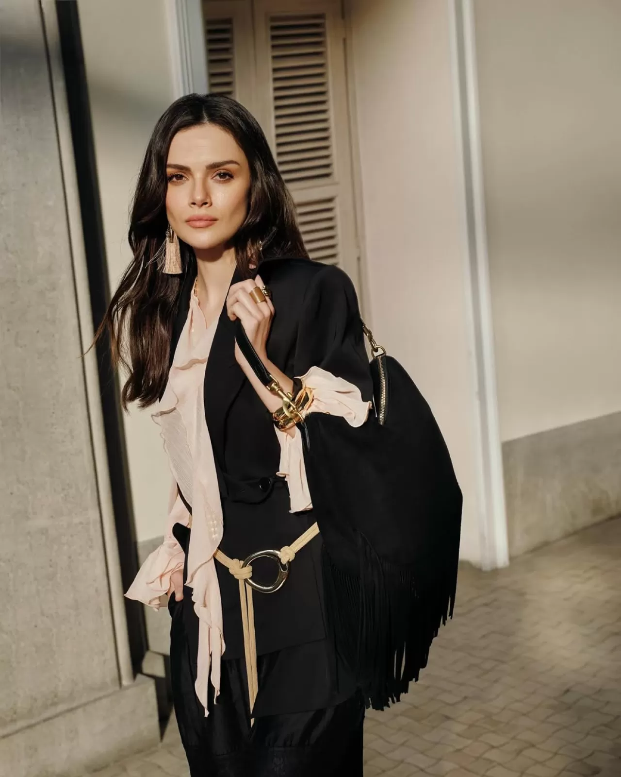 Sinem Ünsal'ın İpekyol İşbirliği ve Yeni Projeleri