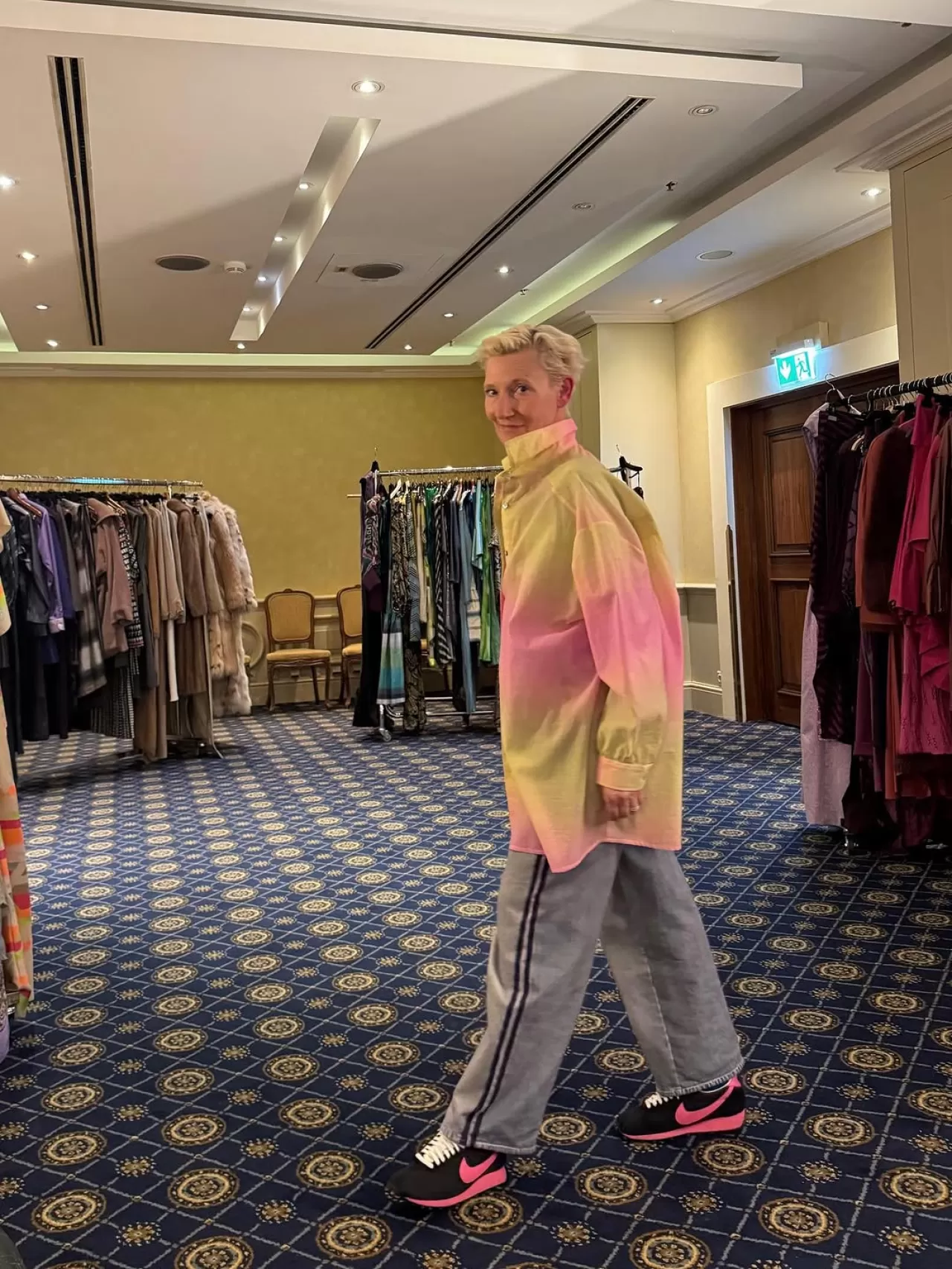 Sonja Jürgens Viyana'da Atıl Kutoğlu'nun 2026 Koleksiyonunu Giydi