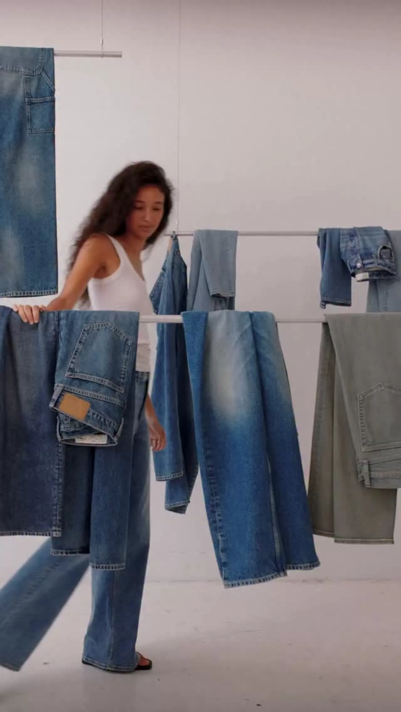 rag & bone Yaz İçin Denim Rehberi Yayınlandı