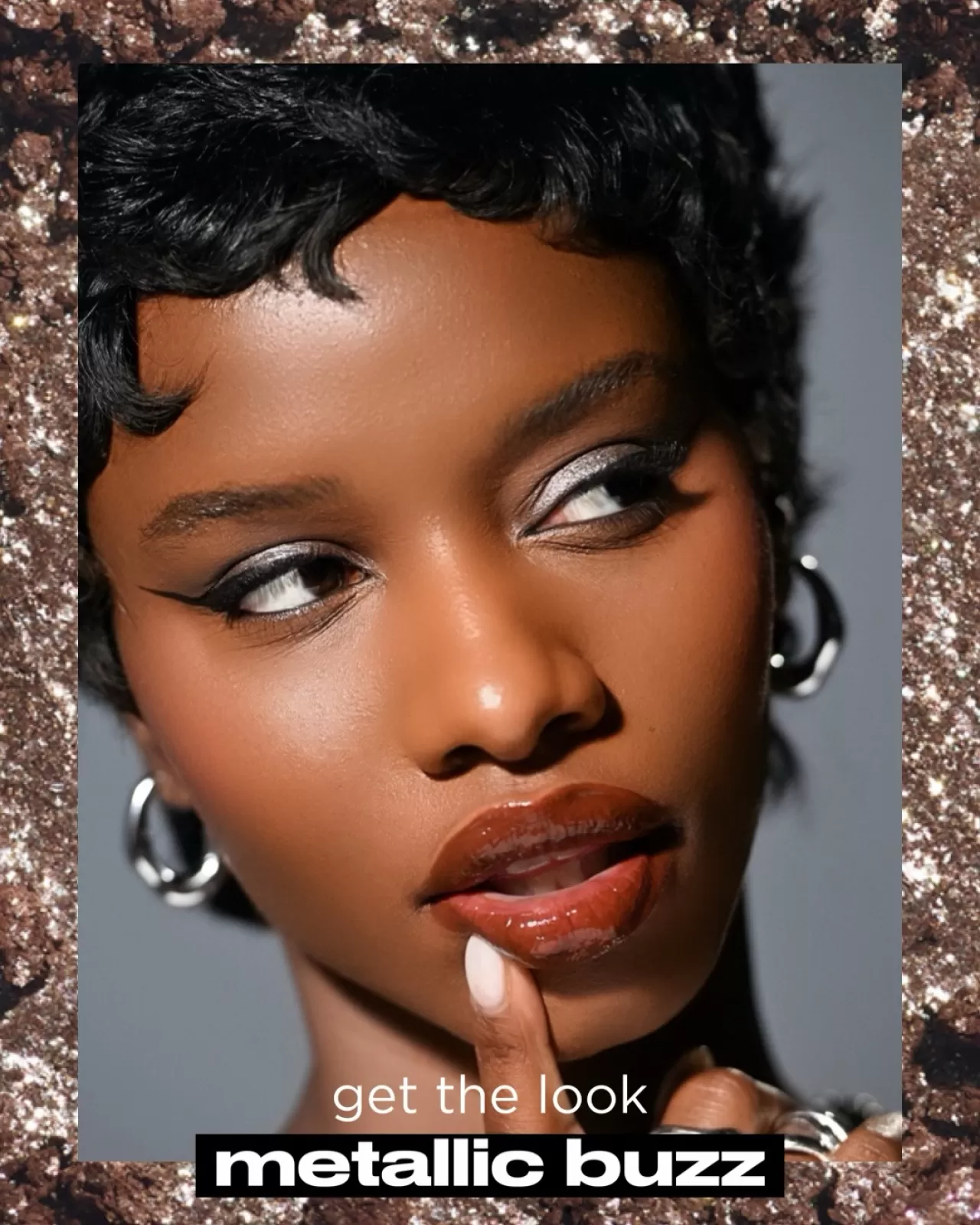 Lochie Stonehouse, Urban Decay İle Metalik Makyaj Sergiledi