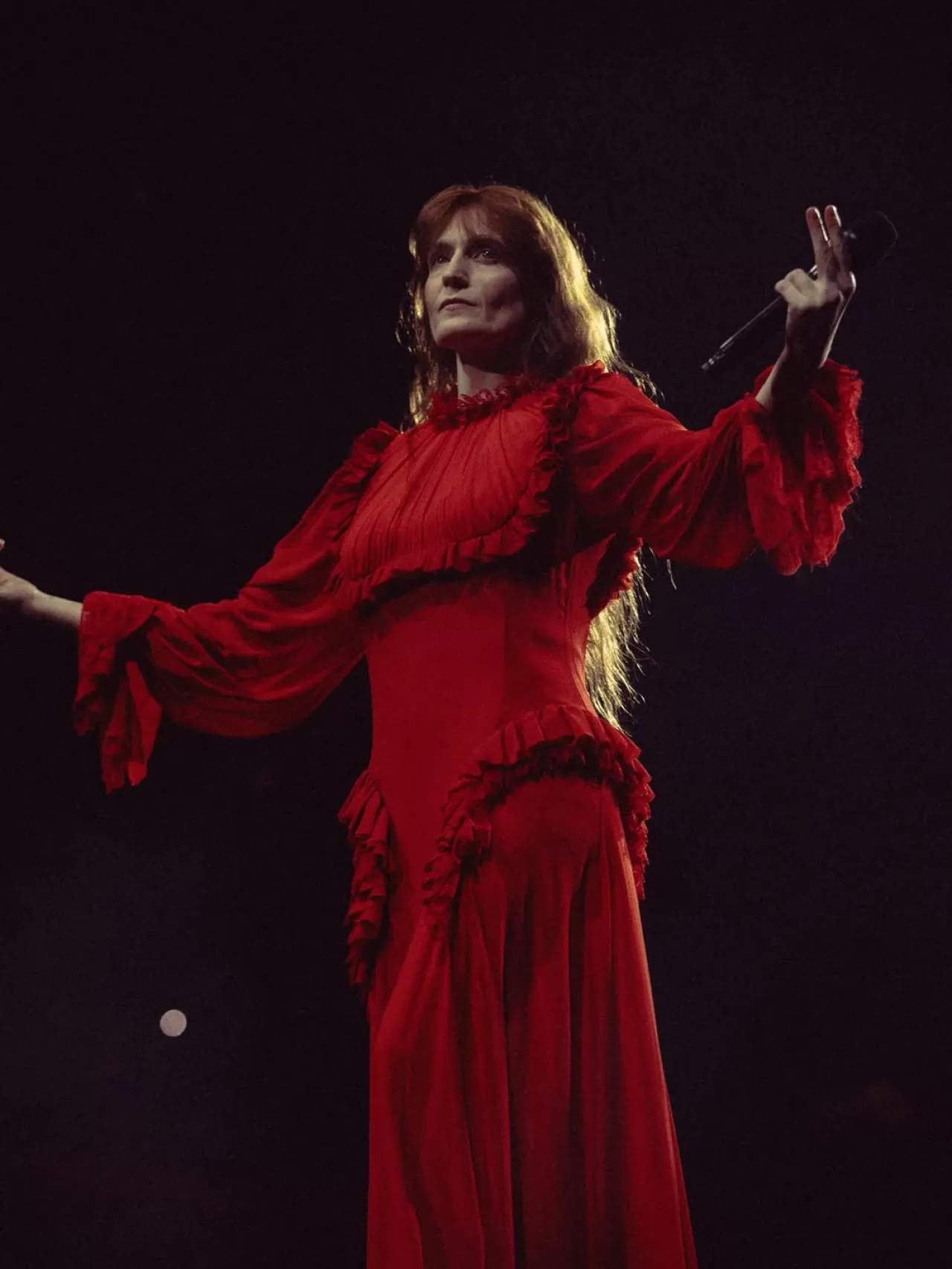 Florence Welch New York Sahnesinde Alexander McQueen İle Parladı