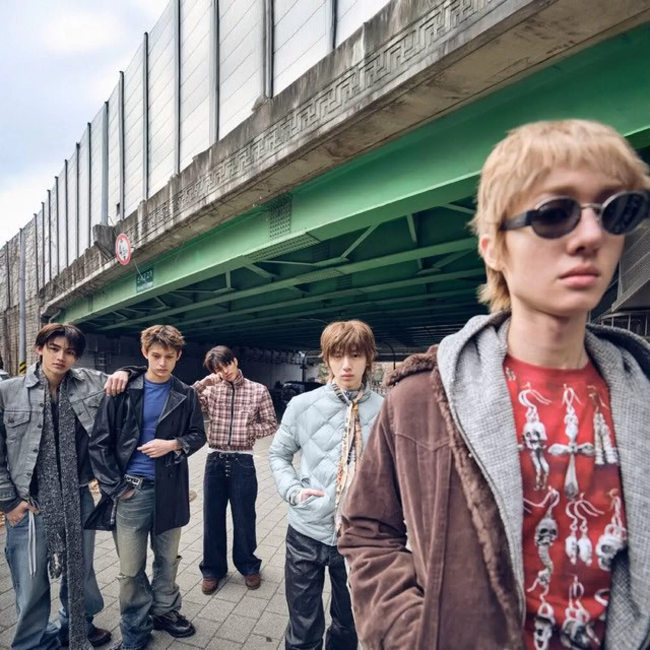 CORTIS'in REDRED Şarkısı MelOn Chart'ta 13 Basamak Yükseldi