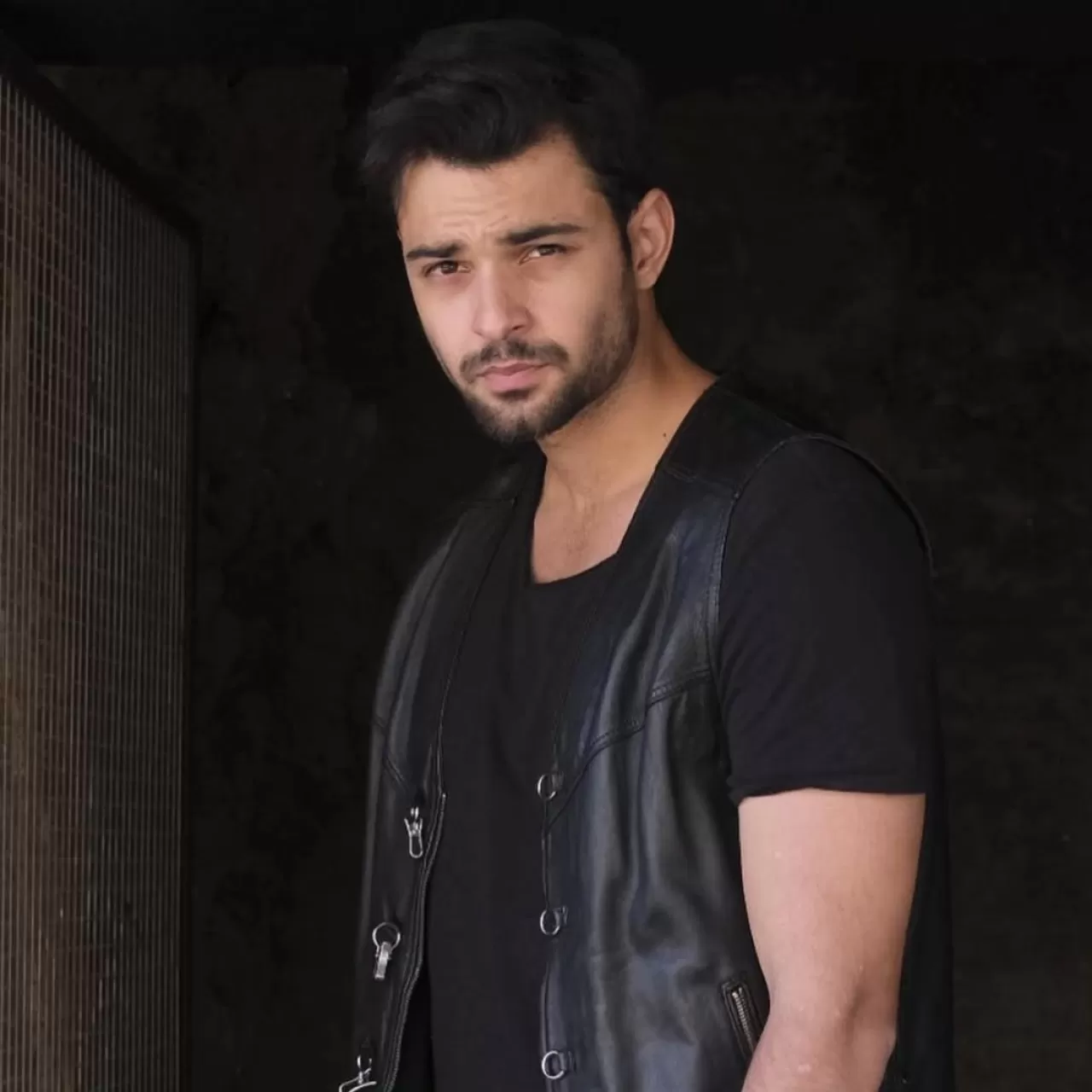 Berk Bakioğlu, HBO Max Dizisi Kayıp Zaman'da Zeyno'nun Asistanı Alpay Oluyor