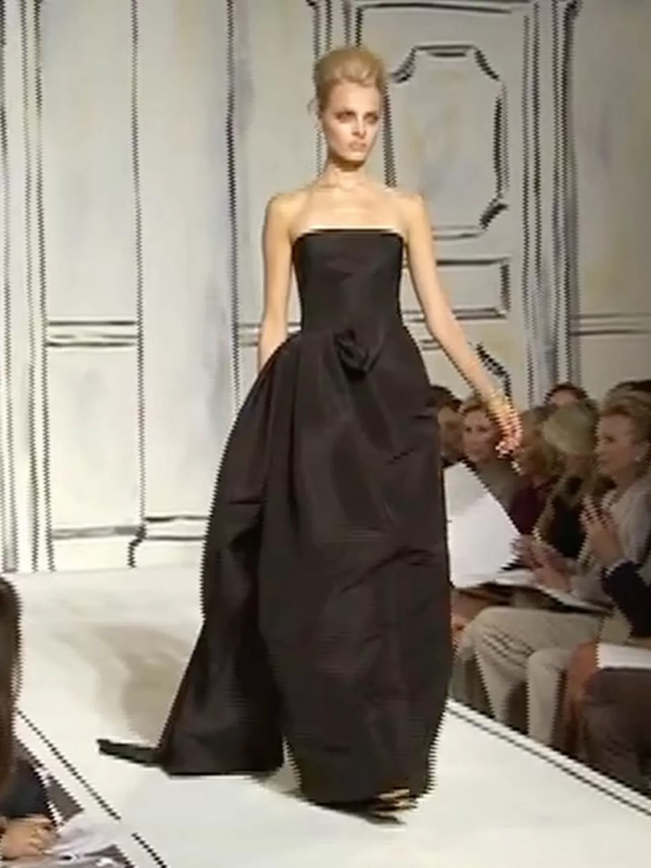 Oscar de la Renta'dan Sürdürülebilir Lüks: Encore Koleksiyonu Lansmanı