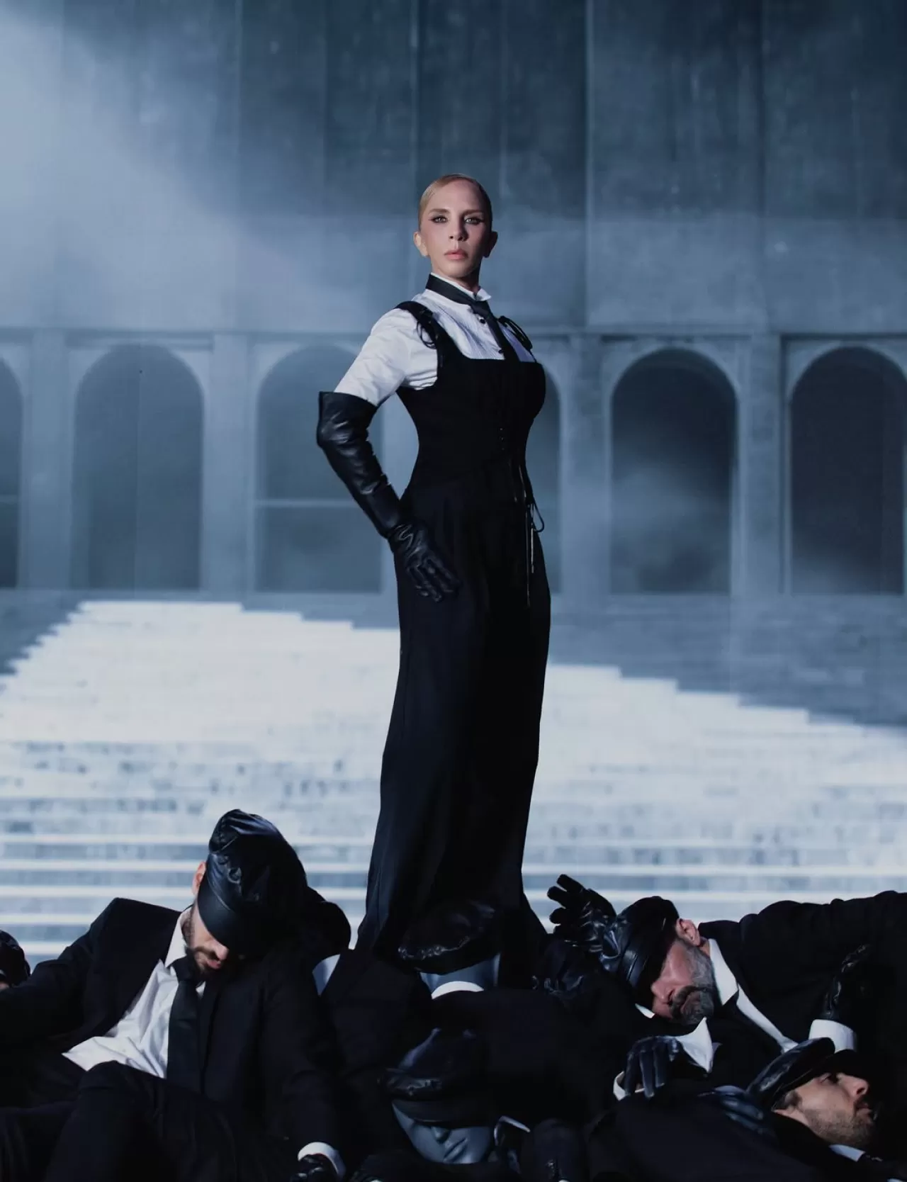 Sertab Erener'in 'Tek Başıma' Projesi İçin 13 Kişilik Ekip