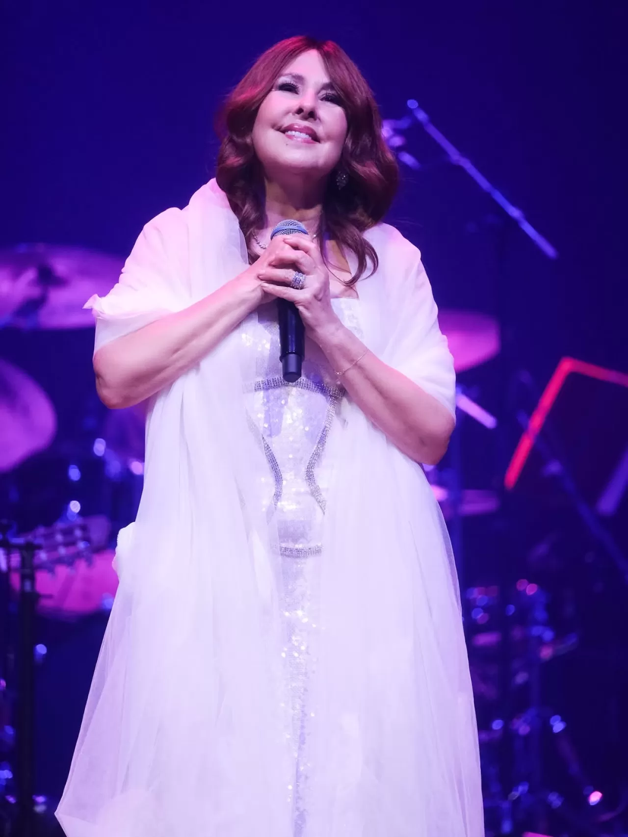 Nilüfer Utrecht'te Coşku Dolu Konser Verdi: Heyecanınız Beni Yaktı Geçti