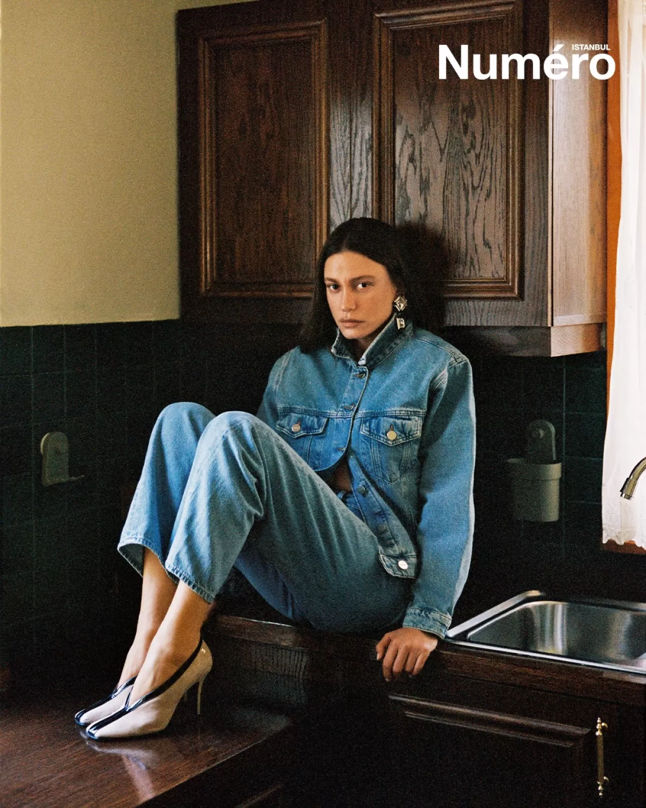 Serenay Sarıkaya ve Mavi'den Yeni İş Birliği: Jean Tutkusu