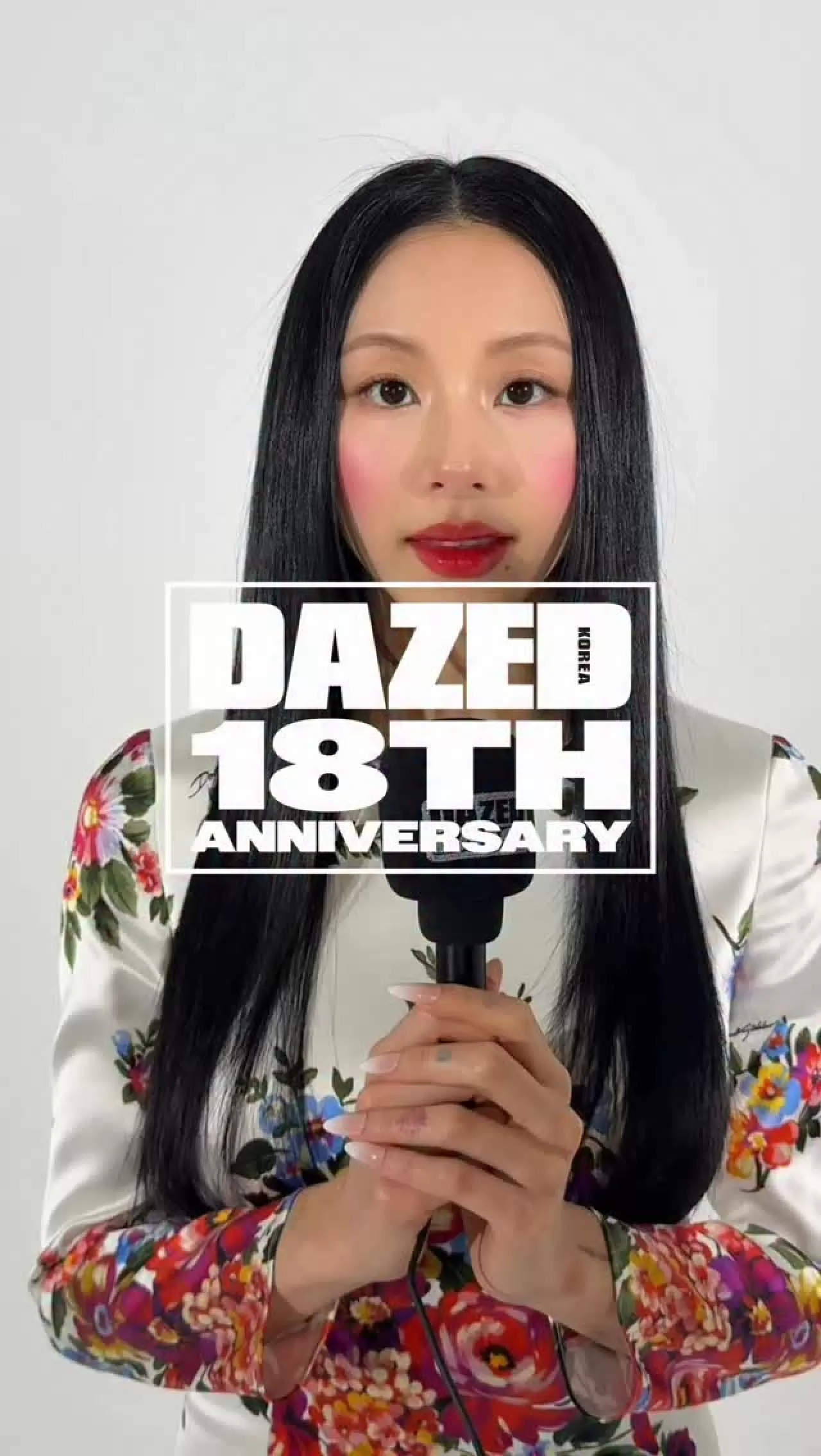 DAZED KOREA 18. Yıl Dönümünde Chaeyoung ile Özel Çekime Çıktı