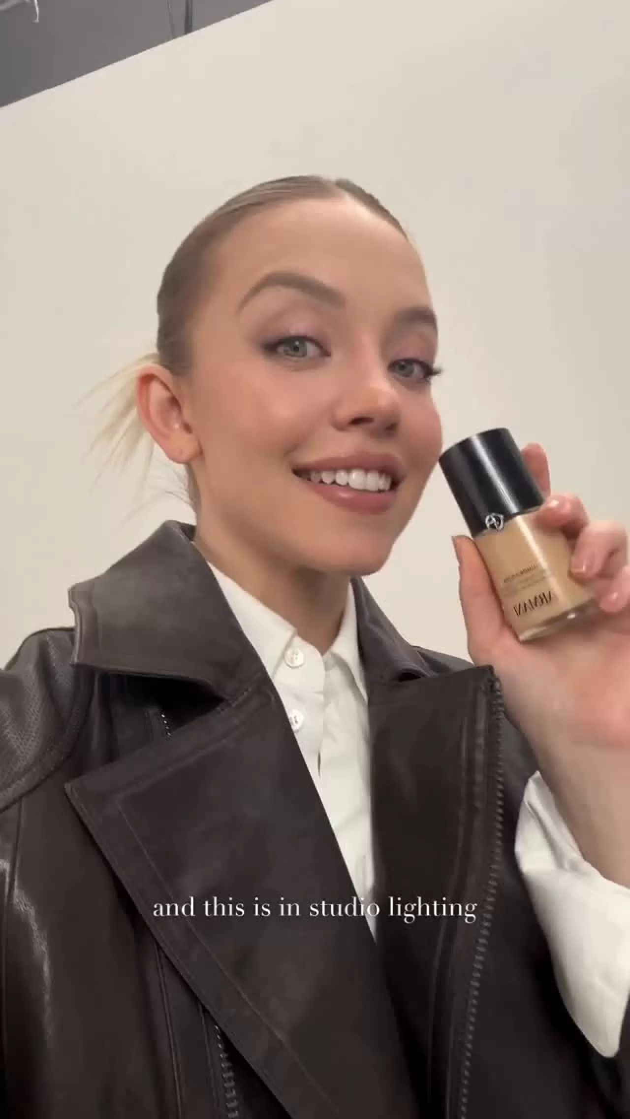 Sydney Sweeney Armani Beauty'nin Küresel Yüzü Oldu
