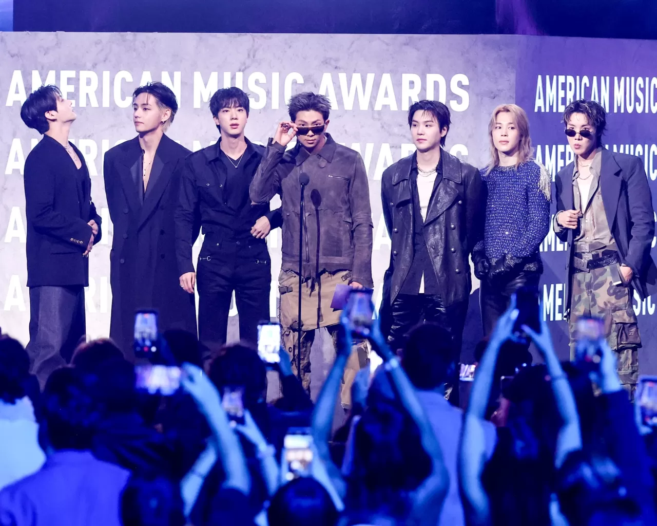 BTS, 2026 AMA'da Sahne Aldı