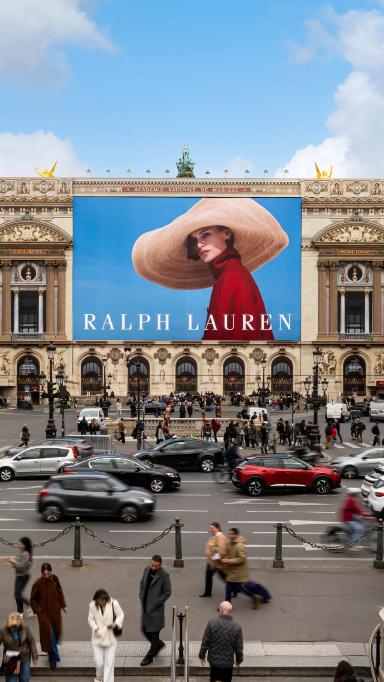 Ralph Lauren'ın Yeni Kampanyası Tarihi Avrupa Şehirlerinde Hayat Buluyor