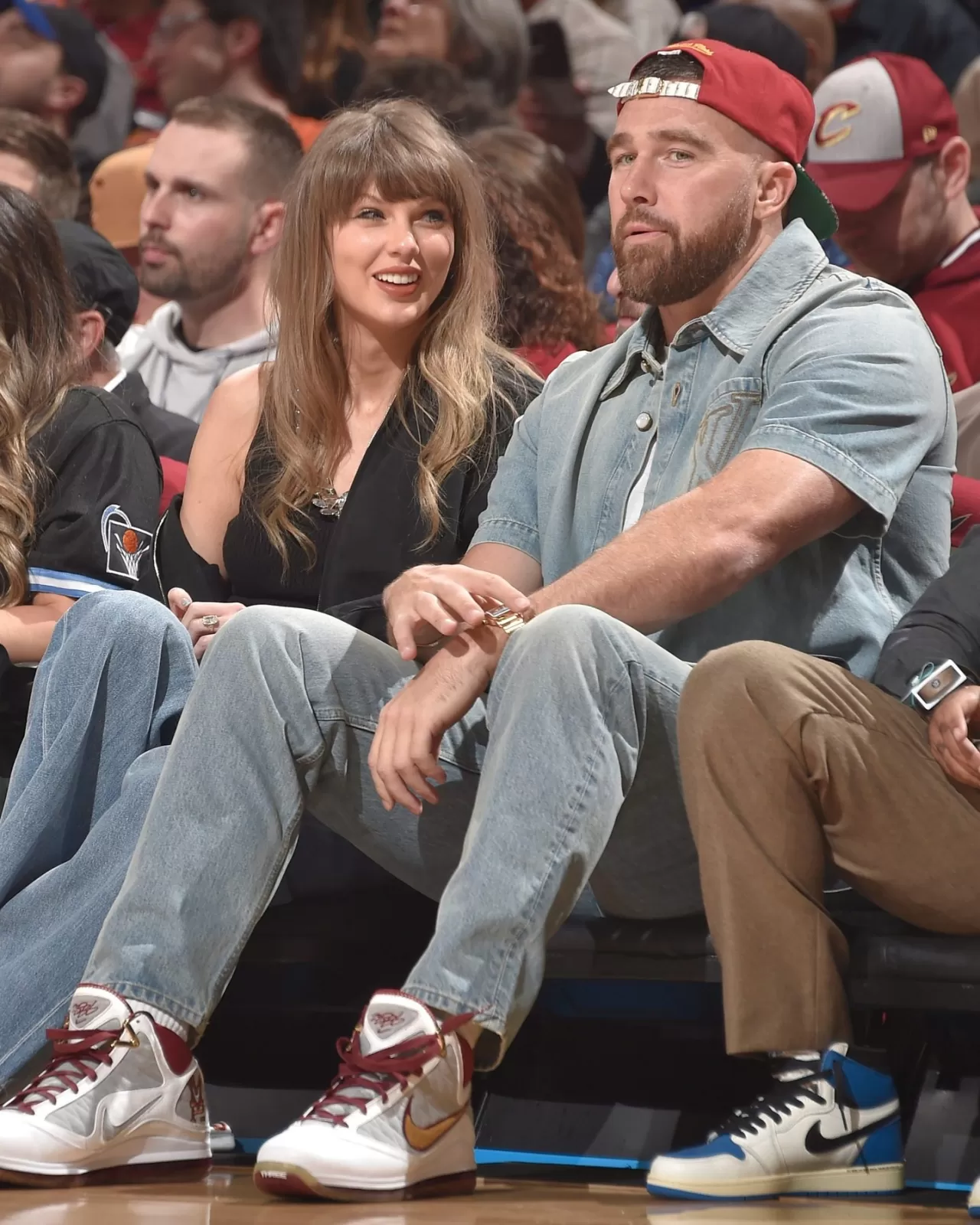 Travis Kelce'in Cartier Saati: Taylor Swift ile Son Randevuda Göz Kamaştırdı