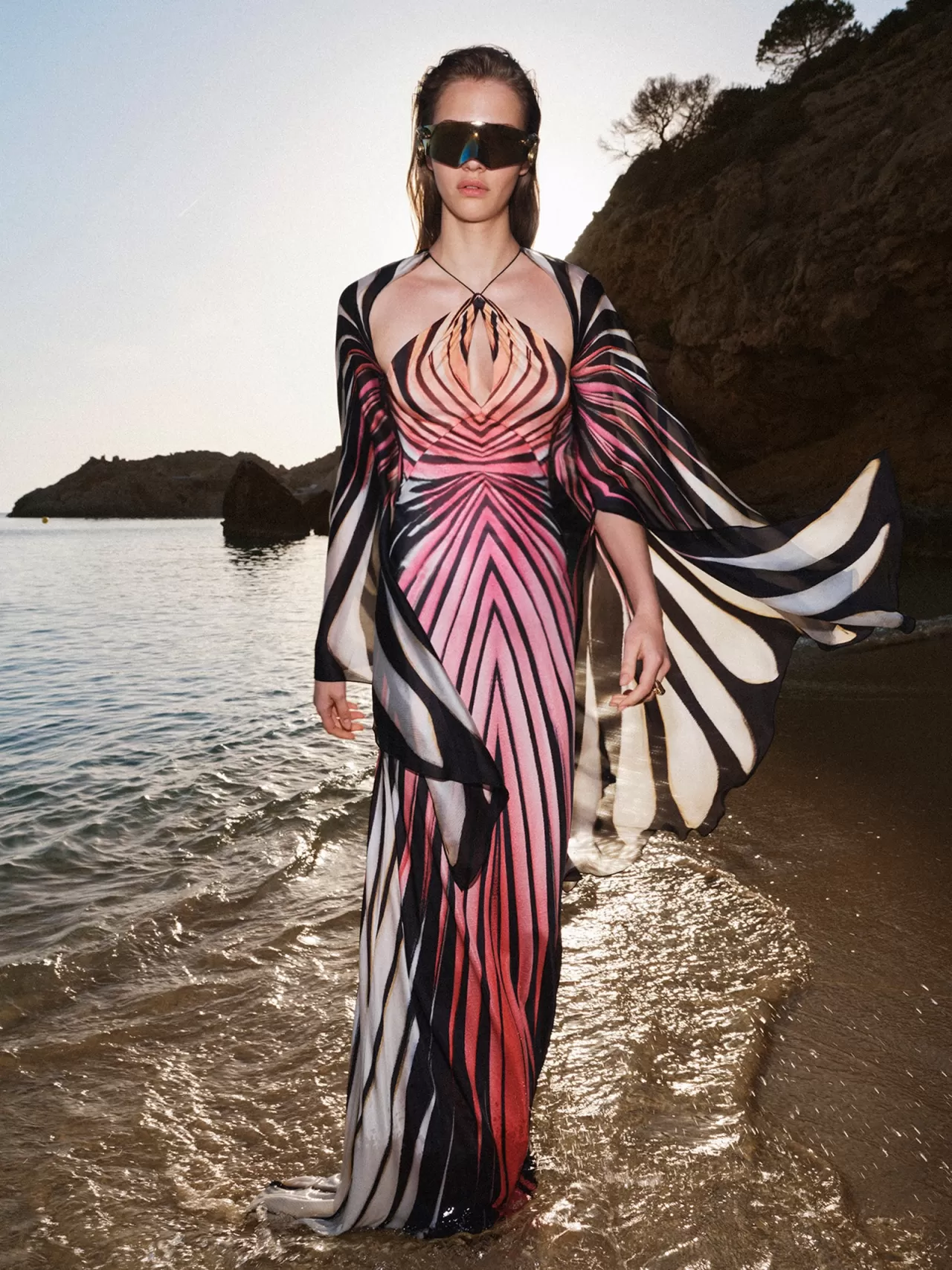 Roberto Cavalli'nin 'Ray Of Paradise' Koleksiyonu Ibiza Gün Batımından İlham Alıyor