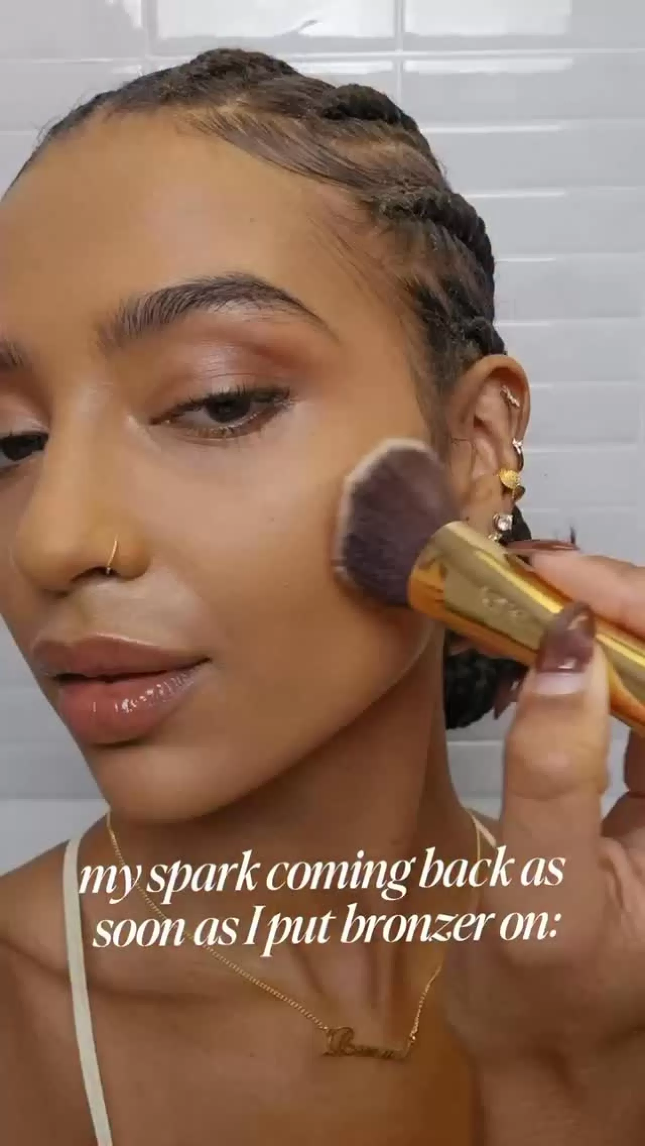 Tarte 'Summer But Make It All Year Round' Koleksiyonuyla Güzelliği Mevsimsiz Yapıyor