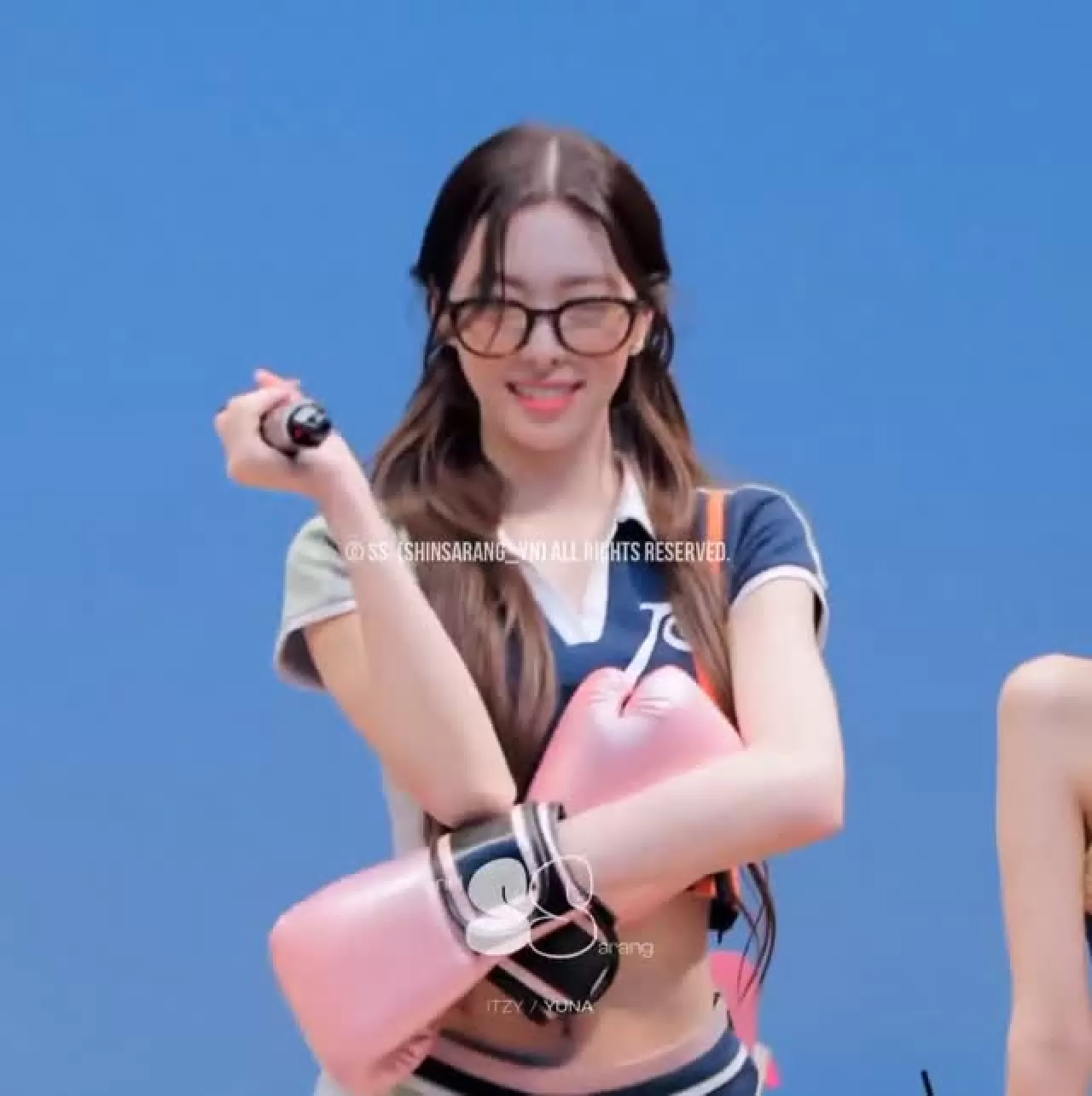 ITZY'nin YUNA'sı Hayran Buluşmasında "It's Me" ile Dans Performansı Sergiledi