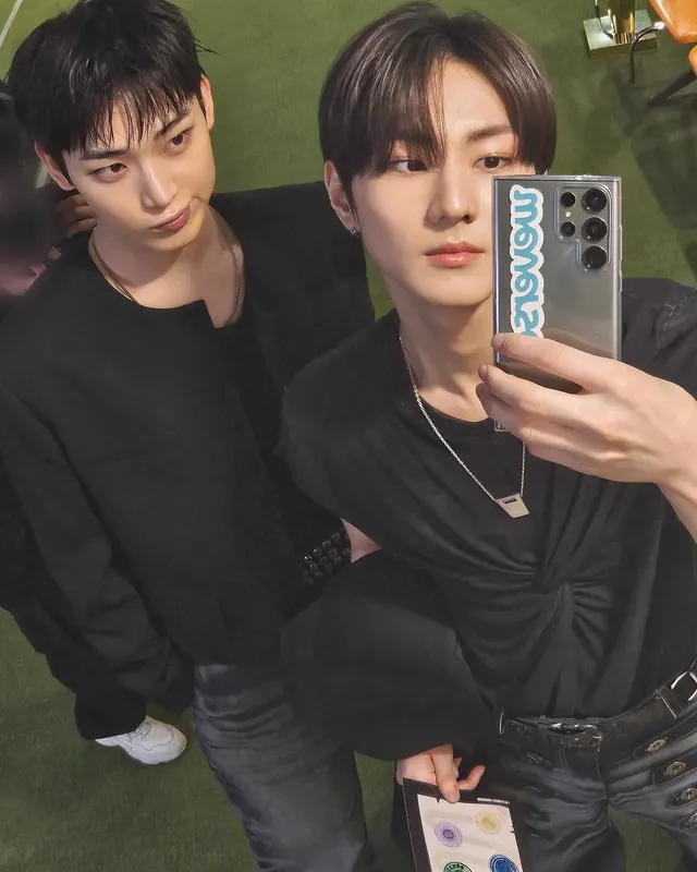 ENHYPEN Üyesi Jungwon, Weverse Üzerinden Hayranlarla Etkileşim Kurdu