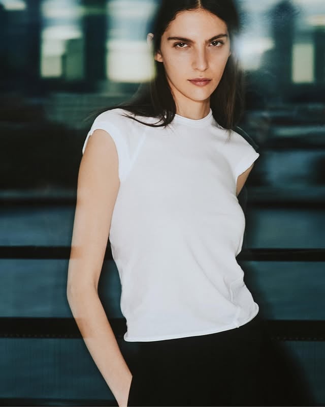 Helmut Lang'ın Yeni Pre Fall 2025 Koleksiyonu Tanıtıldı